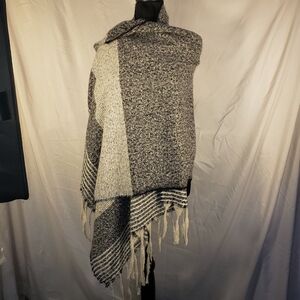 Black and Cream Knit Shawl with Fringe - OS